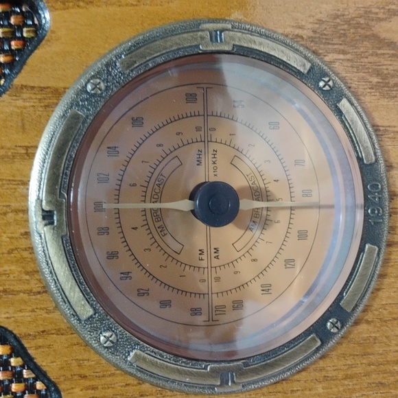 Vintage Thomas Collectors Edition Radio/Tape Player 1995 Works See Video #47 - Picture 5 of 9